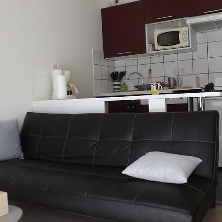 Appartement T2 ,parking privé,terrasse, 10 mns à pieds de la cité corsaire et ses plages Saint-Malo Exterior foto